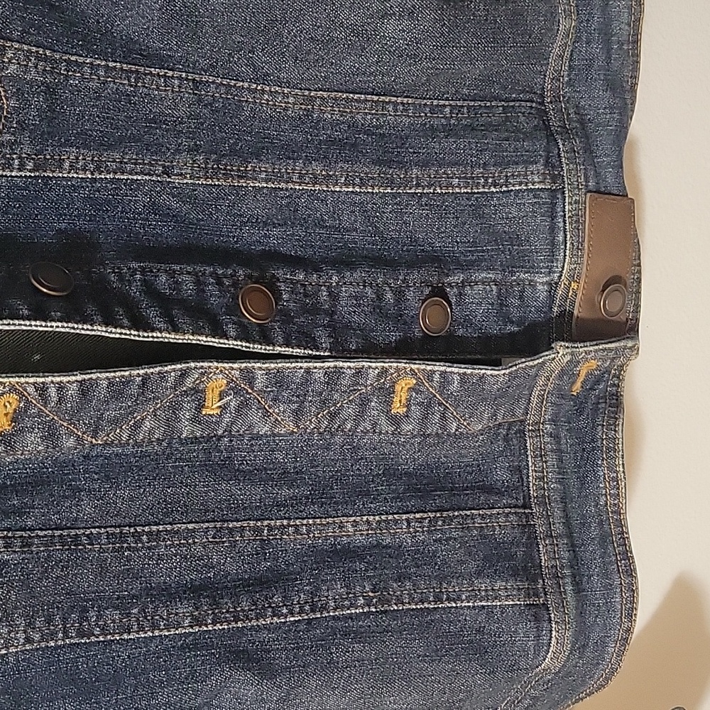 Women's Jockey denim jacket with 4 way stretch in size small. - Picture 2 of 9